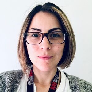 Meet your Posher, Danielle